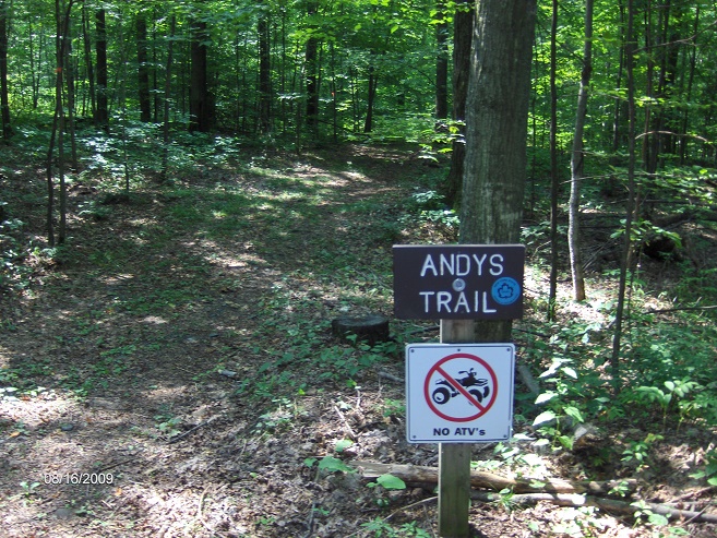 http://cnyhiking.com/HPIM8818.JPG
